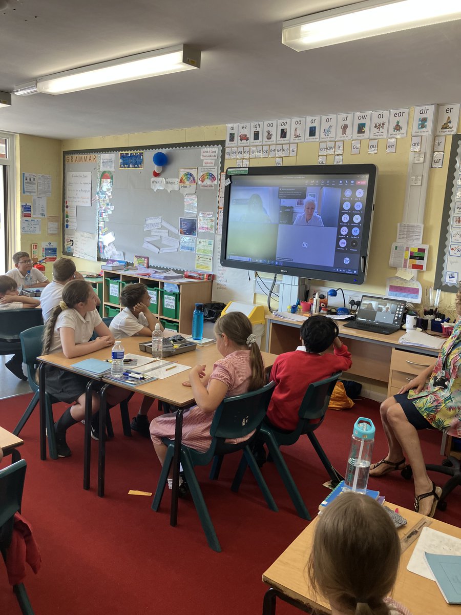 Staniland Academy (@stanilandschool) on Twitter photo Fantastic listening to <a href="/_LisaAllen/">Lisa Goodwin-Allen</a> and <a href="/positive_fpn/">Positive Footprints </a> this morning, showing the children in year 5 that you can achieve great things and exciting them for their futures.
#careers #inspiration #prochef #futureaspirations Fantastic listening to <a href="/_LisaAllen/">Lisa Goodwin-Allen</a> and <a href="/positive_fpn/">Positive Footprints </a> this morning, showing the children in year 5 that you can achieve great things and exciting them for their futures.
#careers #inspiration #prochef #futureaspirations
