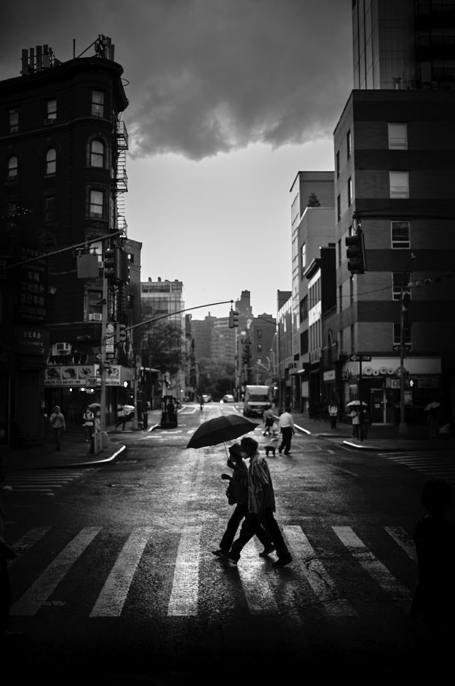 Chinatown. New York 2023
Copyright Phil Penman

#streetphotography #nyc #nycphotographer #blackandwhitephotography #fineartphotography #fineart