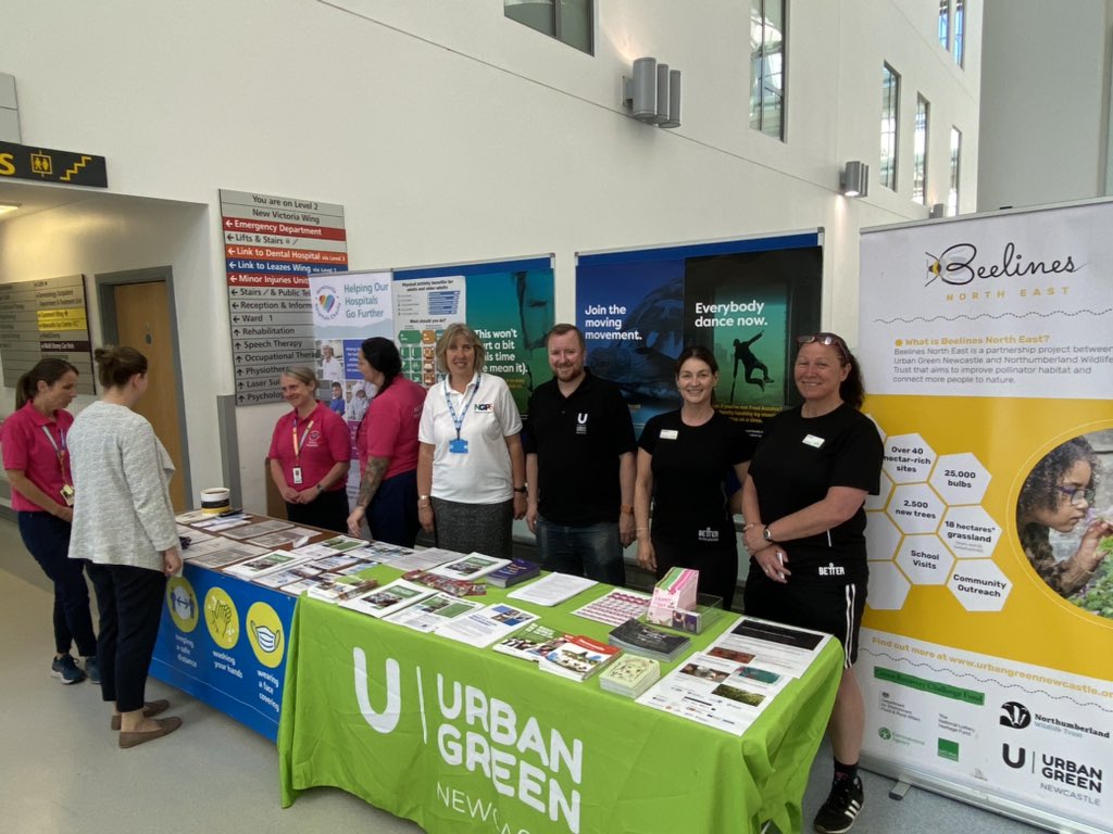 Gr8 2 chat to the extended team at the latest #PhysicalActivity Roadshow @NewcastleHosps #ActiveHospitals come along & find out more about the importance & opportunities 4 #PhysicalActivity across Newcastle @Newcastle_NHS @TeamHealthworks @NewcastleGPs @Better_UK @urbangreenncl