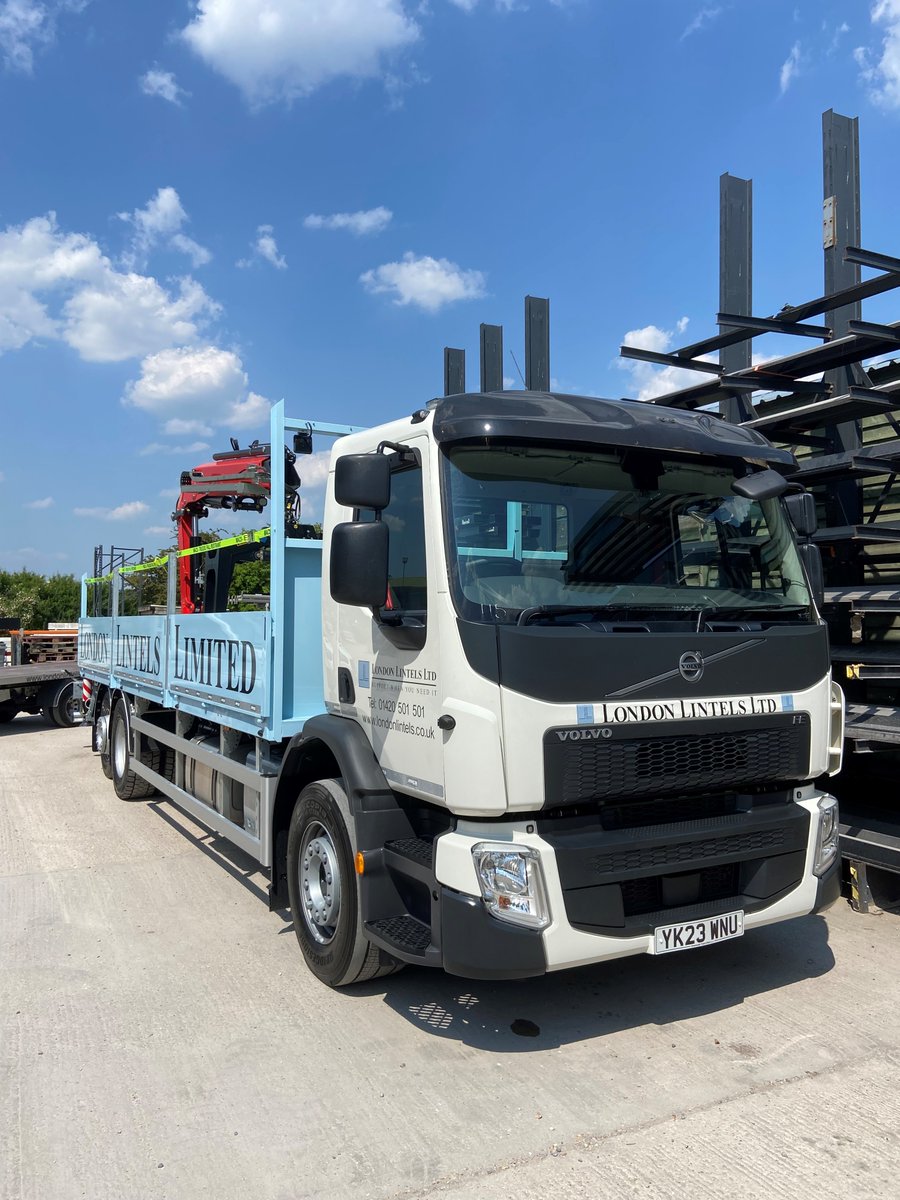 LondonLintels tweet media