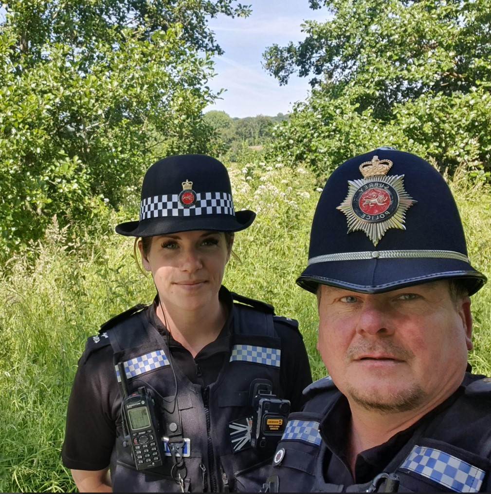 WaverleyBeat's tweet photo. What wonderful weather we're having! ☀️
PC Perrin and PC Barnes have been out on patrol today in sunny Godalming, engaging with lots of members of the public.
#hotweather #stayhydrated #usesunscreen https://t.co/geMuypuJqs