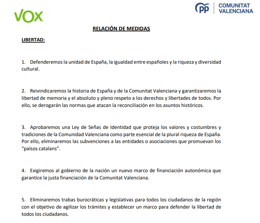 el_pais's tweet image. 🔴 DIRECTO | El pacto de PP y Vox en la Comunidad Valenciana avanza que derogarán las leyes de Memoria Histórica, suprimirán el impuesto de Donaciones, Patrimonio y la tasa turística y habla de violencia intrafamiliar. La Libertad es su primer punto tinyurl.com/mr3h97yt