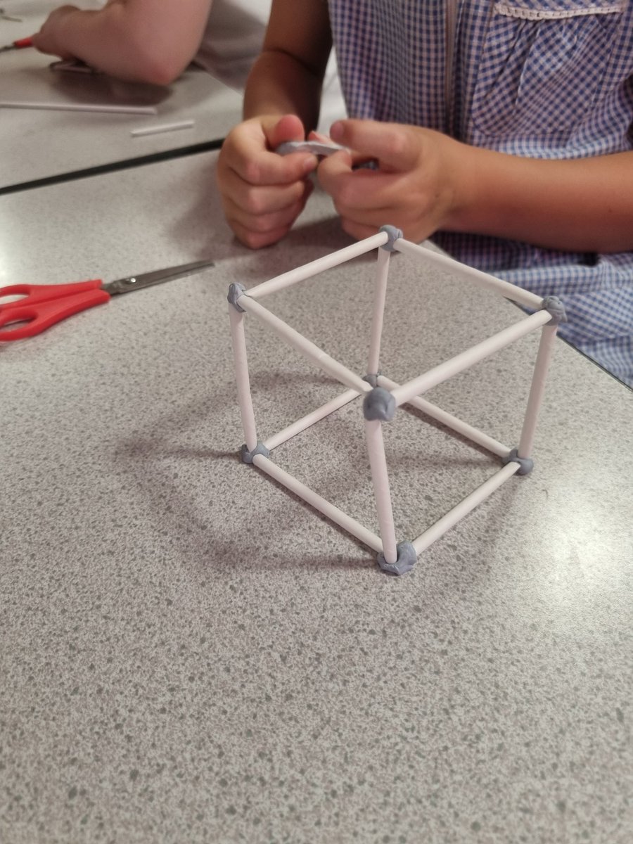 ABCPschool's tweet photo. #Class34P have constructed 3D shapes using art straws and blue tack, practising naming the shapes and their number of edges, vertices and faces! #ABMaths https://t.co/LGcskz6vlN