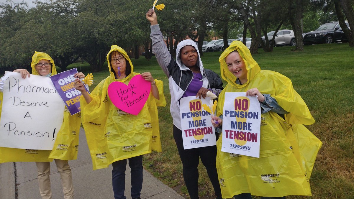 Blaise Gomez on Twitter "PENSION PROTEST Healthcare workers at