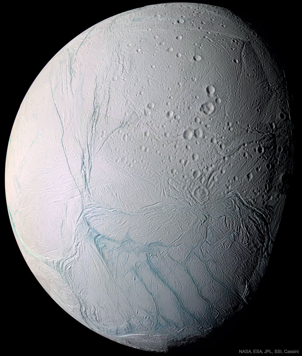 CerfiaFR's tweet photo. 🪐 FLASH | Des scientifiques ont découvert du phosphore, un élément essentiel à la vie, dans un océan d'une lune de #Saturne, appelée Encelade. C'est la première fois qu'une telle découverte est faite dans la recherche de vie extraterrestre. https://t.co/wnKkt670N7