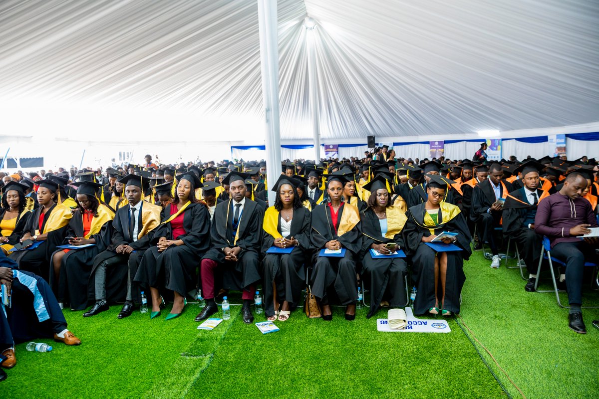 primeins_ltd's tweet image. #FlashUpdate: The graduation ceremony at @unilak_rwanda is a moment of celebration for 908 students! Among them, 758 will be awarded Bachelor&apos;s degrees, while 148 will proudly receive their Master&apos;s degrees. Congratulations to all the accomplished graduates!

#Ntakibazo