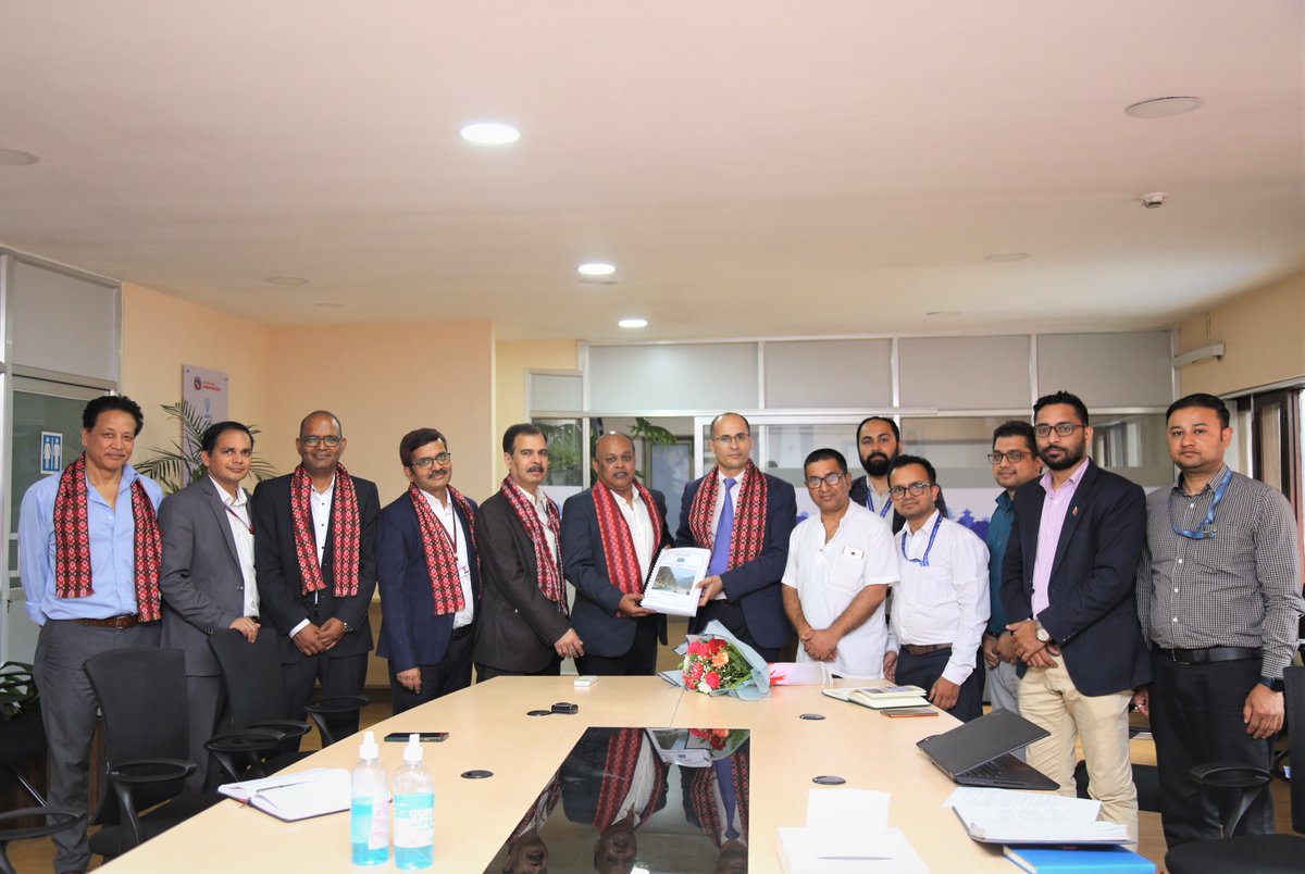 IBNOffice's tweet photo. Mr. Amrit Lamsal, Joint Secretary, OIBN received the Inception Report of 450 MW SR-6 HEP today, submitted by Mr. D. K. Jain, Group General Manager of NHPC Ltd., a government of India enterprise, within the stipulated time as outlined by the MoU signed with the latter last year. https://t.co/8sGZ8M2am0