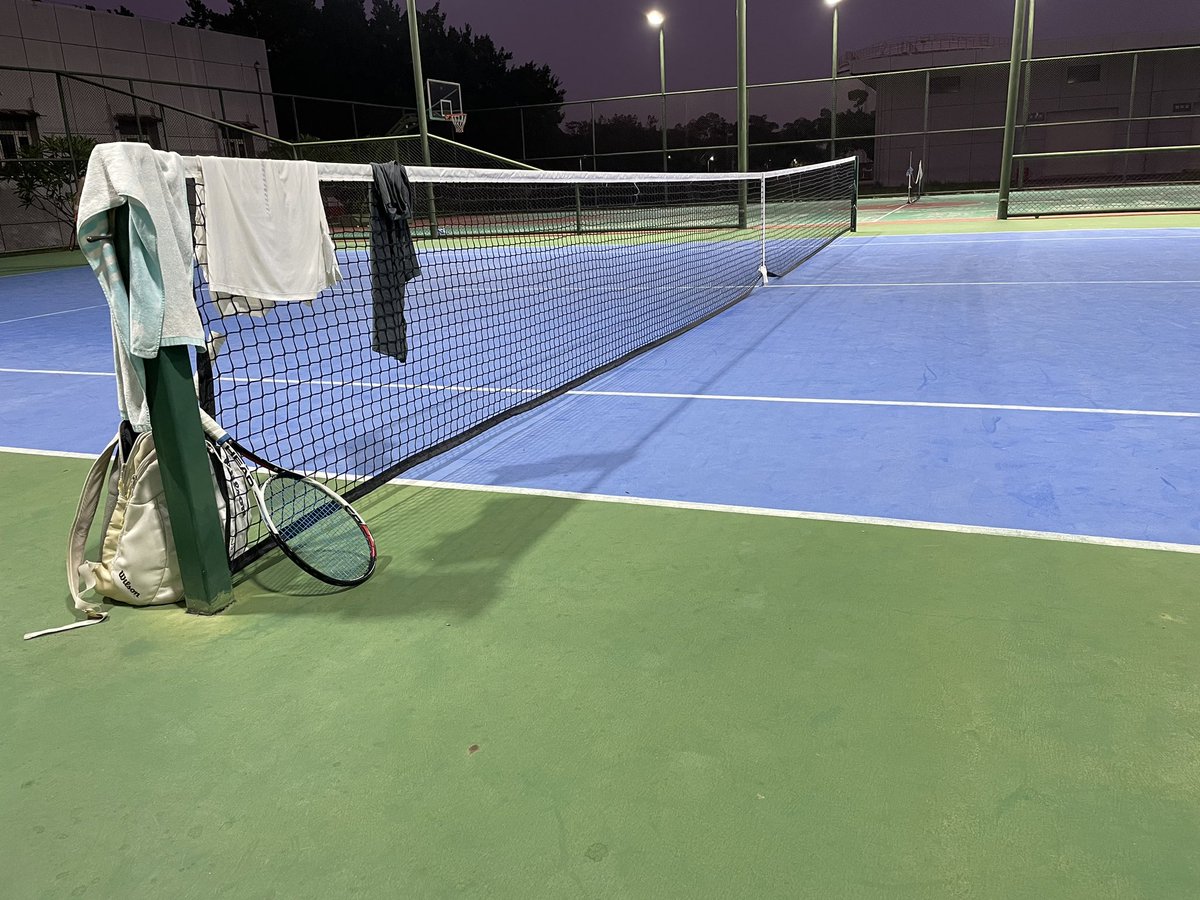 machach261's tweet photo. 打得很舒服，居然没下雨 https://t.co/18aQhrRg94