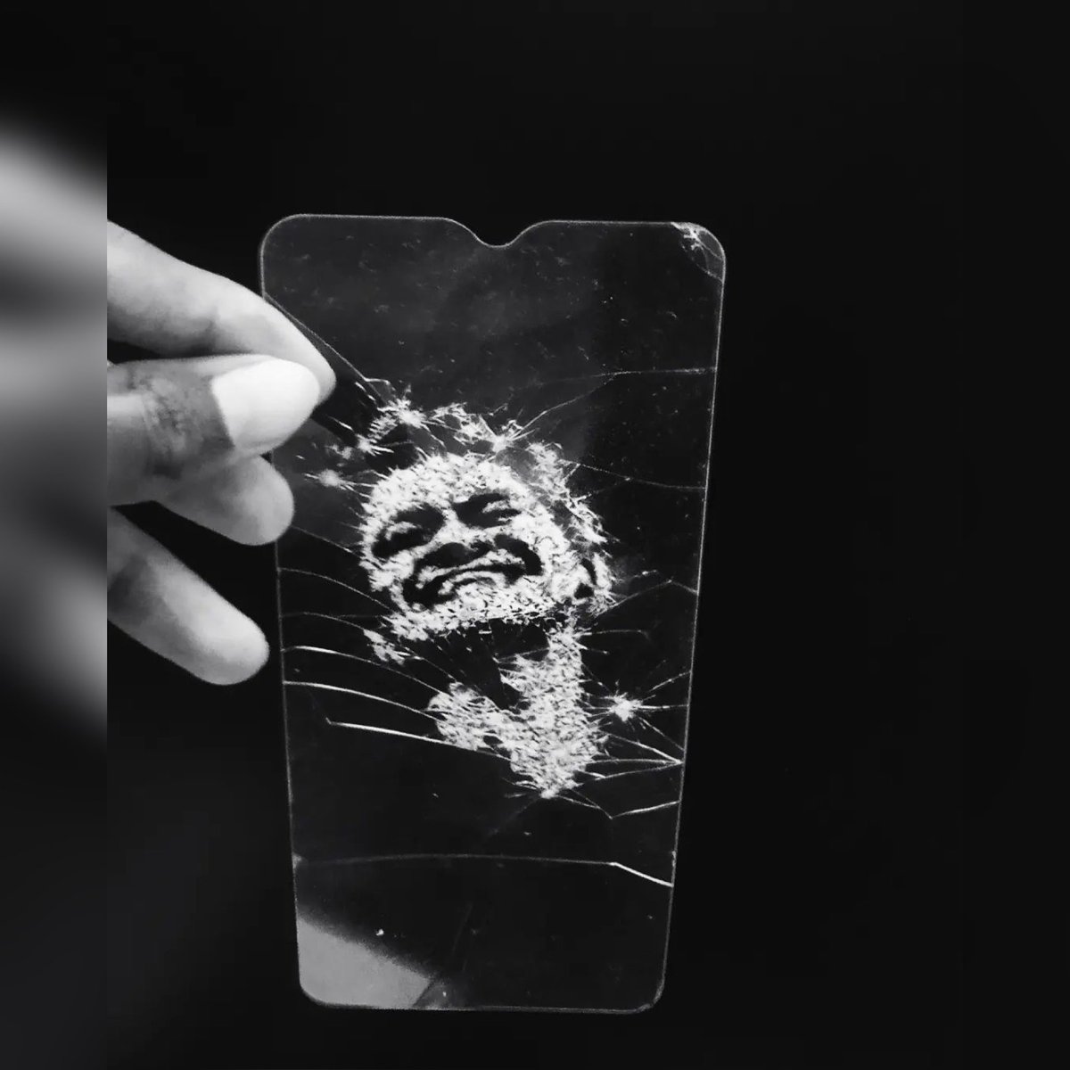 prk_17_03_75's tweet image. Glass Shattered Portrait Art Work By #Tharun 

@PuneethRajkumar @amoghavarshajs #Prkfc017