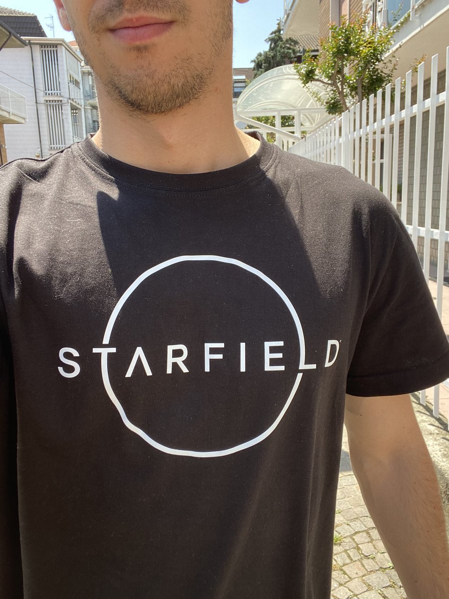 This t-shirt is gorgeous!! 😍😍thank you <a href="/Xbox/">Xbox</a> <a href="/StarfieldGame/">Starfield</a> #XboxGamesShowcase