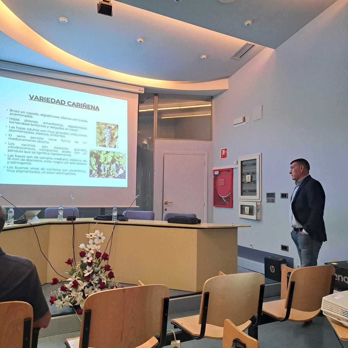inneara's tweet photo. ▶️ Hoy #Inneara participamos en la jornada de presentación del G.O. Cariñena, la Plataforma Tecnológica del Vino y las conclusiones del proyecto #Terroirs organizada por la CRDOP #Cariñena

@VinosCarinena https://t.co/LAIZyHS072