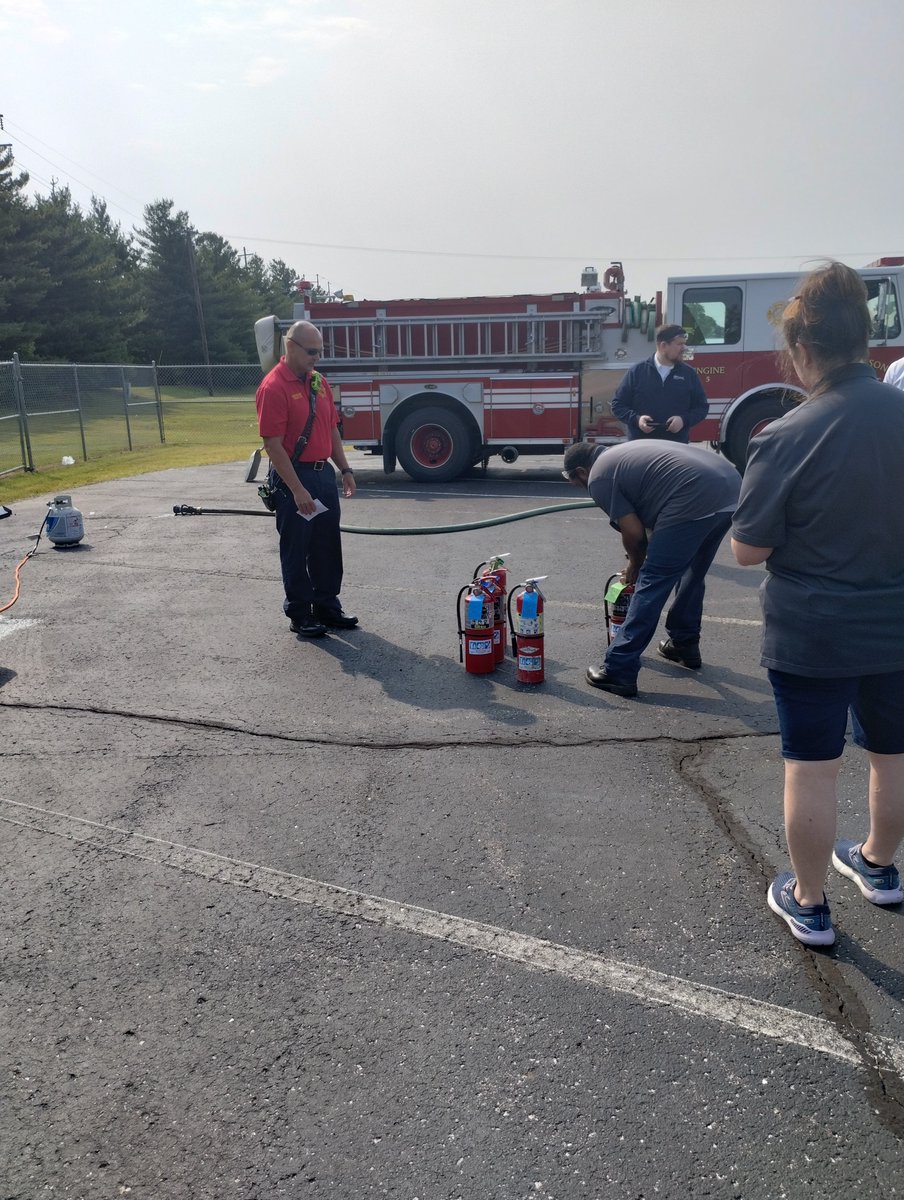 SITEXCorp's tweet photo. Safety for our team is top priority! Thank you to the Henderson County Fire Department for this week’s fire extinguisher training at SITEX. https://t.co/WBDJoN7M5B