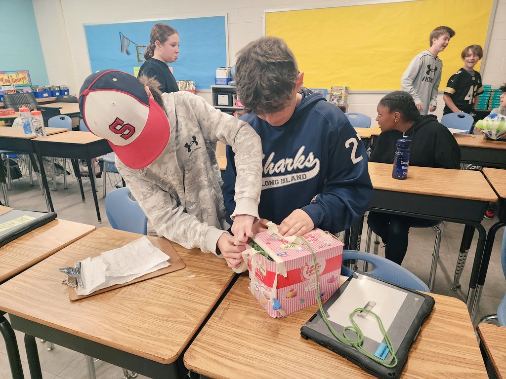 Elizabeth Andreassi tweet media