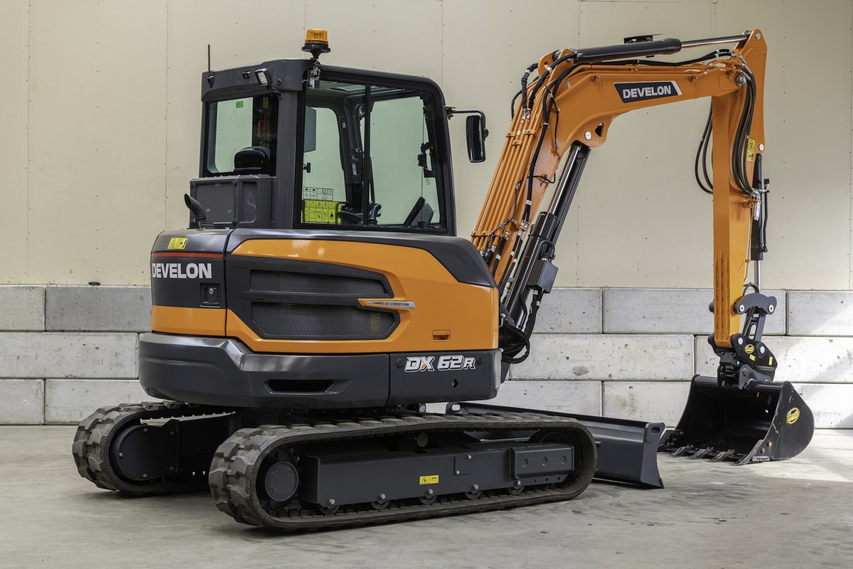 CPN_mag's tweet image. #DEVELON has launched the new DX62R-7 and DX63-7 6 tonne Stage V #miniexcavators.

cpnonline.co.uk/products/new-6… @DEVELON_Europe
