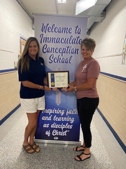 Immaculate Conception receiving their Gold Level PBS Award! So proud of our region schools and the work they are putting in for our students and staff! <a href="/HOMRPDC/">Heart of MO RPDC</a>