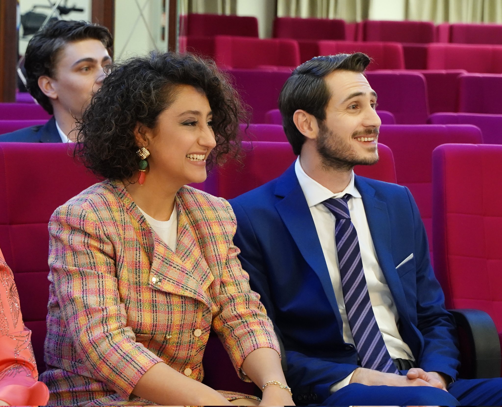 FyqULMzXgAA6kXY?format=jpg&name=large