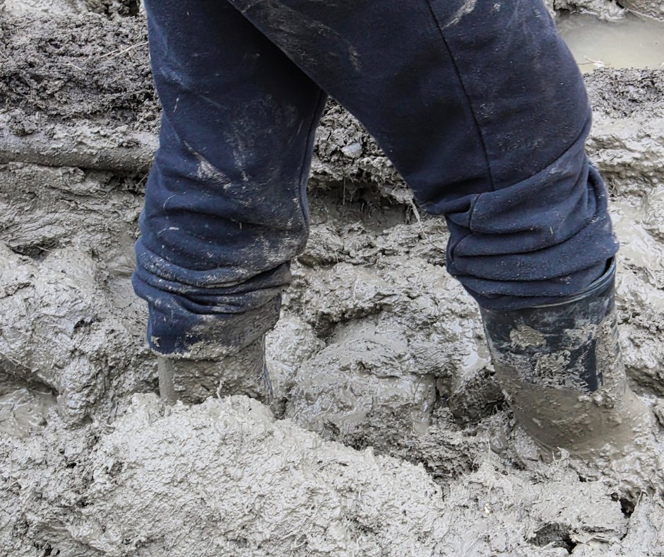 If using your legacy systems feels like this, its time for a change. Acumatica Construction Edition - Keep your projects on track, put all your employees on the same page &amp; get real-time insights from a single source of truth. kiss-uk.com/acumatica-cons…  #acumatica #construction