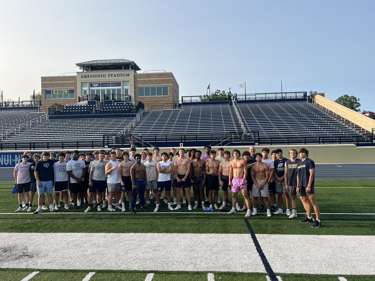 Morning work!

#EditYourBehavior 
<a href="/SalesianumFB/">Salesianum Football</a>