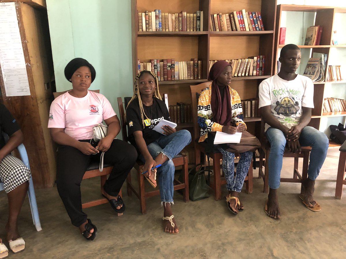 UlrikaDassingou's tweet photo. Séance de causerie sur la cohésion sociale et le leadership communautaire avec mes confrères UREPORT Natitingou  et d’autres associations ☺️🫶🏾 https://t.co/N7z57DPxLN