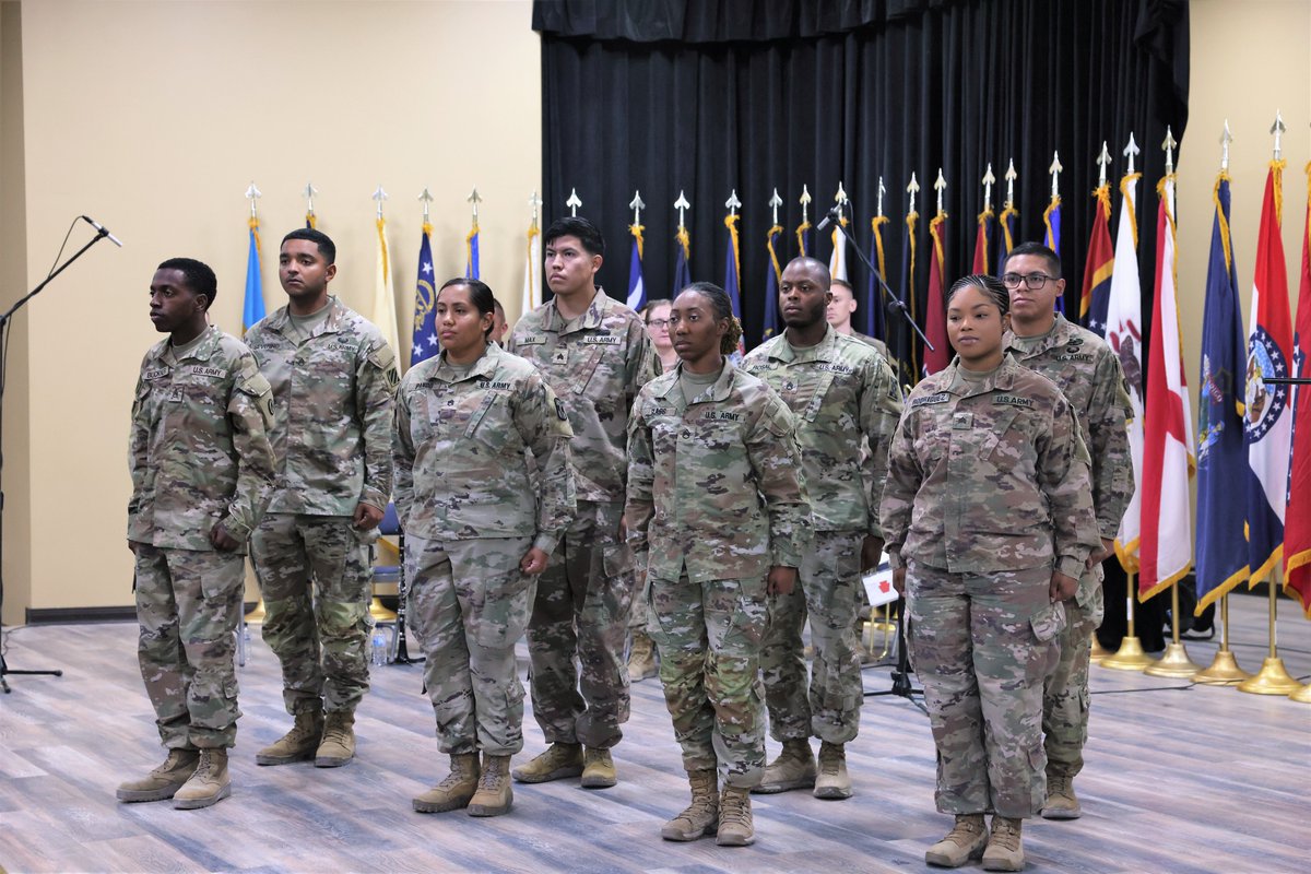 The United States Army is 248 years old! Camp Arifjan Soldiers celebrated the #ArmyBirthday and June's Army Heritage Month with a special Active/Guard/Reserve reenlistment ceremony yesterday. #BeAllYouCanBe | #miltwitter

@CENTCOM | @USNationalGuard | @USArmyReserve
