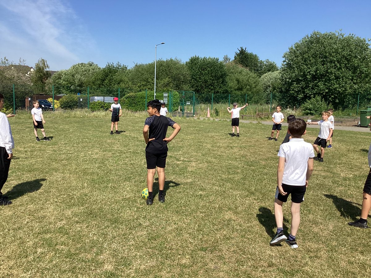 Its takeover day at The Gates and a group of Y6 children are teaching PE lessons and organising #activelunchtime activities with Jonny.  Here is Woodpeckers Class enjoying some ball games. #SportsLeaders #TakeoverDay #AspirationsWeek @GatesWoodpecker