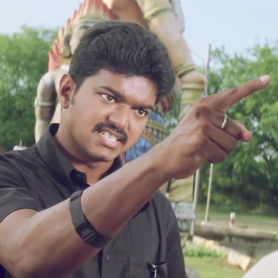 itz_chillax's tweet photo. Stalin : இது மிரட்டல் அல்ல எச்சரிக்கை 

Vijay : மறுபடி Red Giant கிட்ட இருந்து படத்துக்கு பிரச்சன வந்தா 2026 ஆட்சி மாற்றம் வரும்

இது எச்சரிக்கை இல்ல கட்டளை..!!! 🏛️🔥 https://t.co/YffaSzLuSb