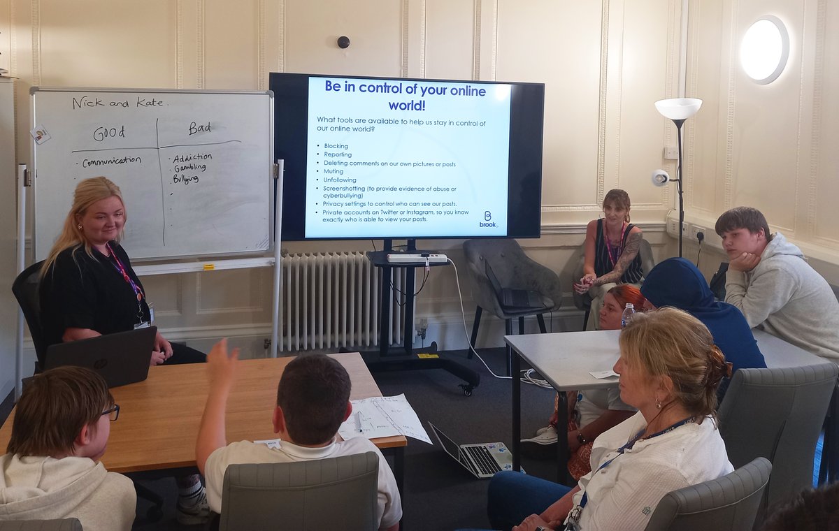 School for Inspiring Talents tweet media