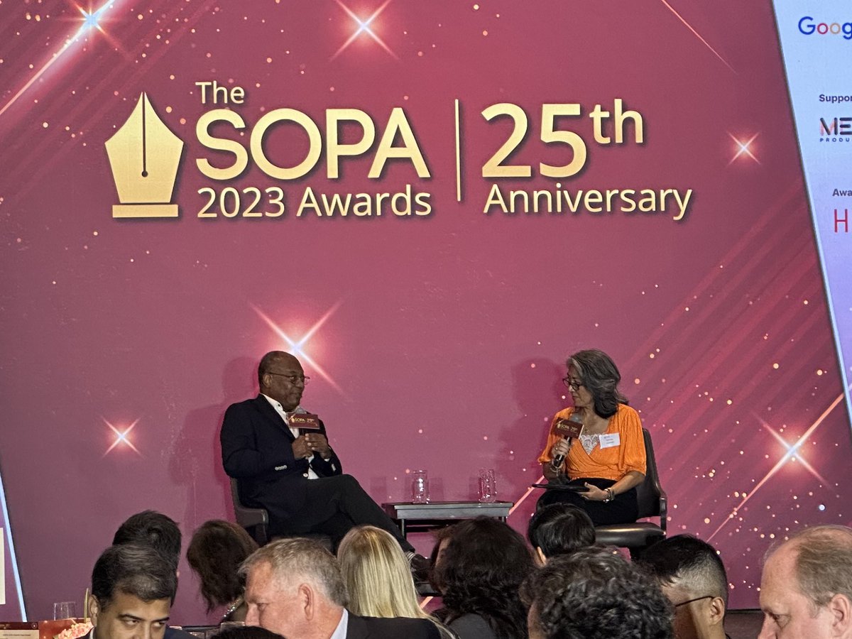 At @sopasia #SOPA Awards, @keithrichburg : if @HRPressAwards had the same rule like SOPA, we won’t cancel it last year. SOPA only accepts news org continue to publish, but #StandNews was shut down.
