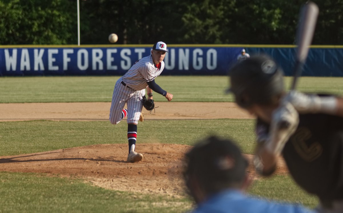 nick_schnittker's tweet photo. .@RollFungo came back from down 6-3 to beat the Clayton Clovers 8-6 last night. 

A two-run single from Will Walker proved to be the difference in the 8th inning, while Ryan Manning put in a great shift out of the bullpen. https://t.co/QOSxfohy8q