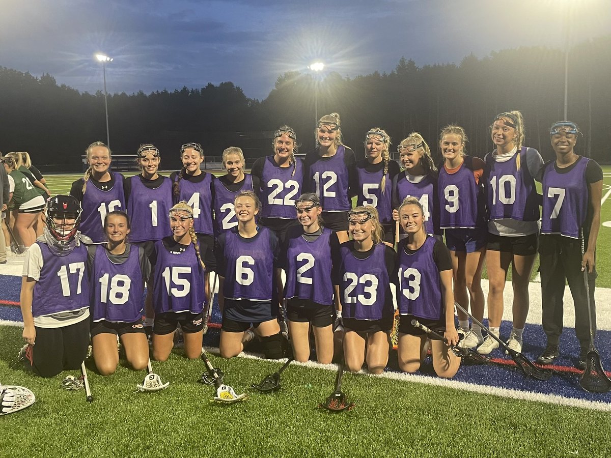 LancVarGirlsLax's tweet photo. Great job at the WNY senior game last night !!! ❤️🥍🖤 @LHS_Athletics1 @bufnewspreptalk  @lanclacrosse16 https://t.co/mJRii3mAKN