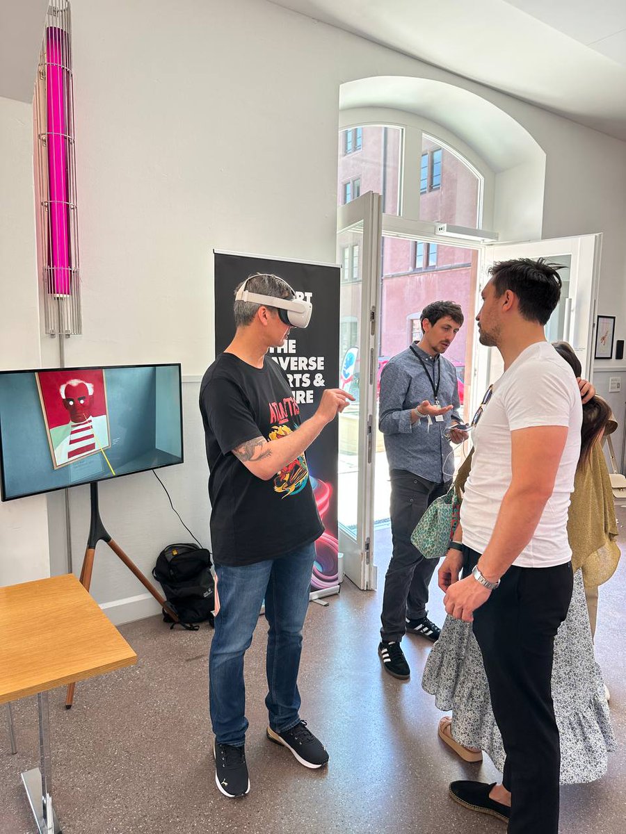 Today our team is at the @SwissMetaverse NFT V.I.P event!

As part of @ArtBasel, they're proudly showcasing the fantastic new @SNGLR_NFT VR Exhibition.

Thanks so much to the @swissmetaverse, @swissnftassoc, and @SNGLR_NFT for inviting us to be part of this astounding event!
