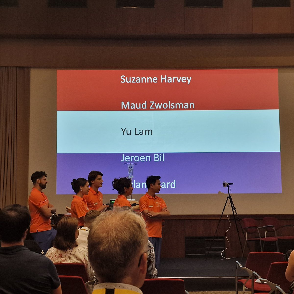 SimStarsIRL's tweet photo. Really enjoying the use of competition in Interprofessional Simulation at the #SimUni quarter finals. Team NL vs Team ESP #SESAM23 https://t.co/h3w1Xt2cIY