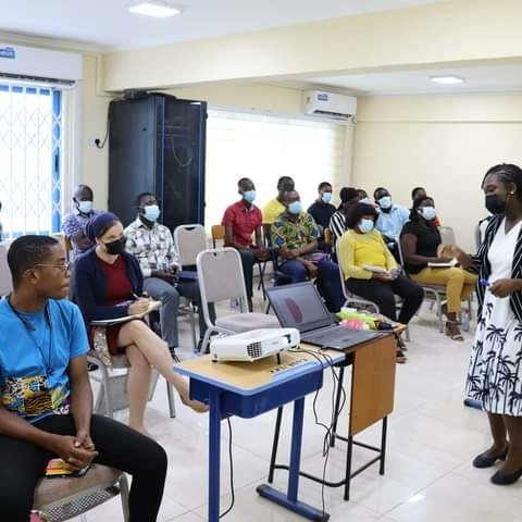 dhubuccgh's tweet photo. Reflecting on the enriching experience of the creativity workshop organized by D-Hub for senior members, we saw a remarkable display of learning and creativity. Senior members collaborated in teams to generate #innovative solutions in the research space. #dhub #dhubucc #throwback https://t.co/gT6Q2plYsn