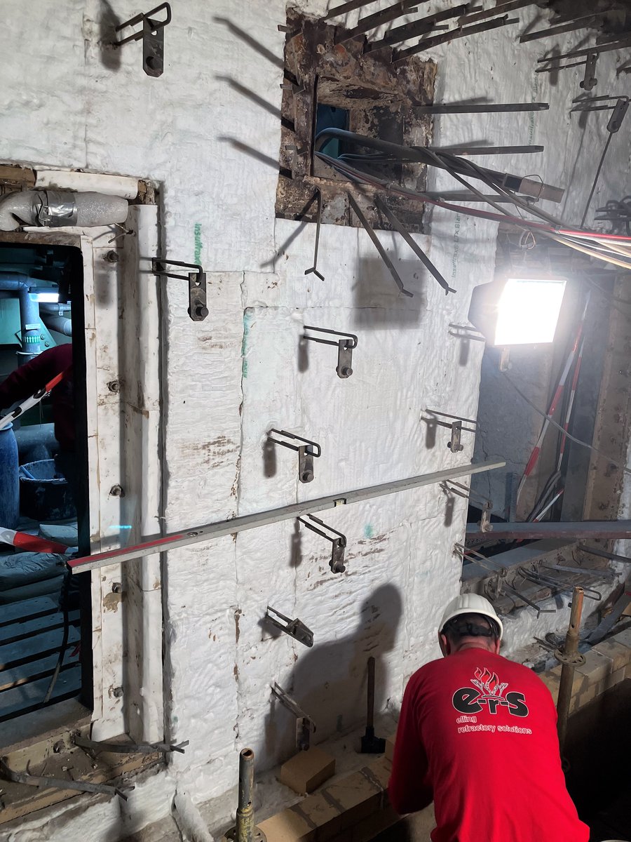 detlef_elling's tweet image. 🔥🔥🔥Unser patentiertes Plattensystem

Wir freuen uns, dass sich wieder einer unserer Kuen für unser eigens konzipiertes und patentiertes Plattensystem entschieden hat.

#plattensystem #refractorylining #ersgmbh #klötze #meinklötze #sachsenanhalt #38486klötze