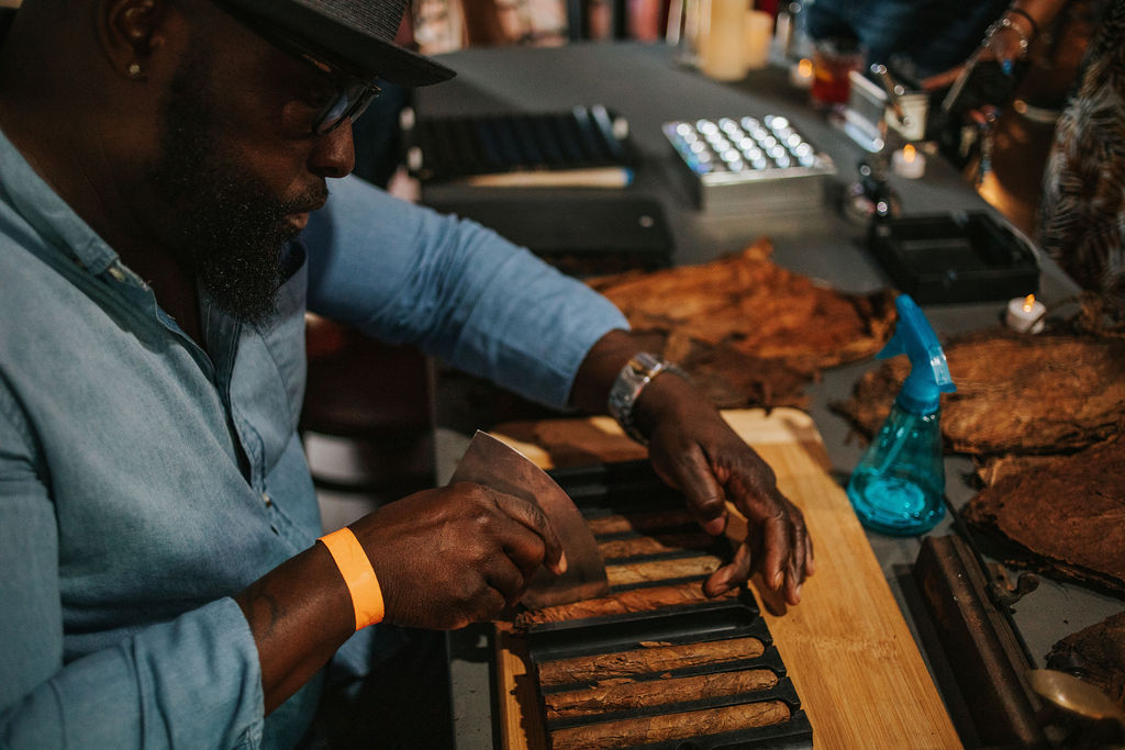 VisitLEX's tweet photo. From delicious food, to live music and other entertainment, @SoulFeastWeek is all about celebrating the diversity of our culinary community. It’s a party with purpose and everyone’s invited! Tickets available at: https://t.co/yRZO0VcddN
#LookAtLexington https://t.co/bETlmubQsU