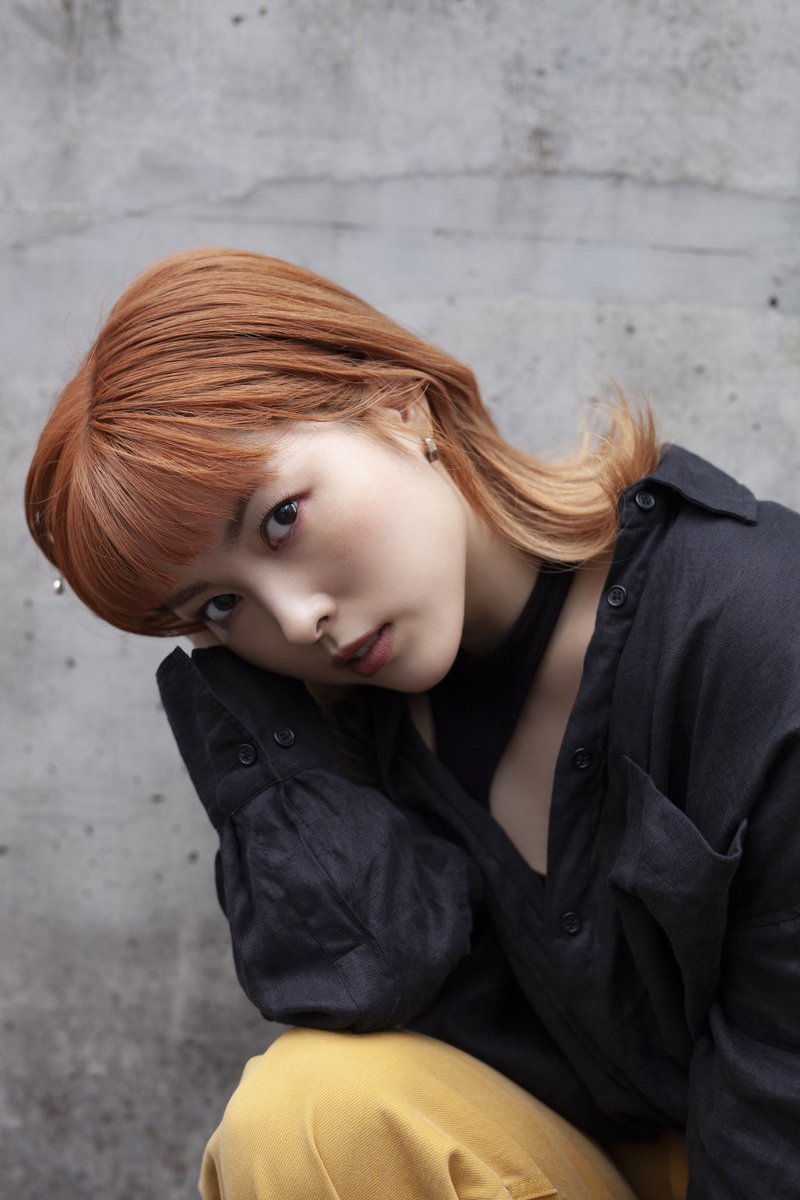 minollo_e's tweet photo. お知らせ
minolllo essential のメインボーカルに【NANAMI】が新メンバーとして加入しました。
@clc_nanami 

今後ともminollo essential をどうぞよろしくお願いいたします。

Photo by nozomiyageta 

#band #tokyo #acidjazz #vocal #newface #minollo #ボーカル #新メンバー https://t.co/YlcIrKTe23
