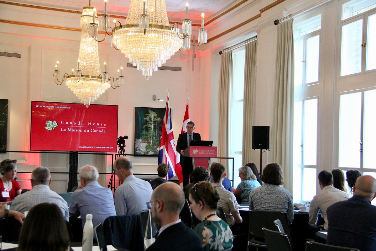 CanadianUK's tweet photo. Participants from Canada &amp; the UK gathered at #CanadaHouse today to share best practices in harnessing innovation in the area of new genomic techniques, to support the development of robust and sustainable agriculture sectors in our countries. 🇨🇦🤝🇬🇧 #CdnAg https://t.co/zXUtBXbBjH