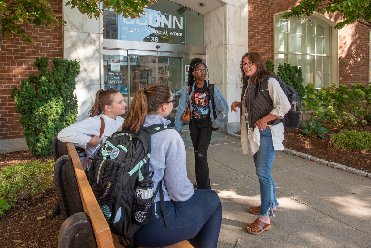It's not too late to apply for our Master of Social Work (MSW) program, located at <a href="/UConnHartford/">UConn Hartford</a> campus with easy access to a major urban center, diverse populations, hundreds of human service agencies and state government offices. Apply by July 1:  socialwork.uconn.edu/masters-social…
#MSW