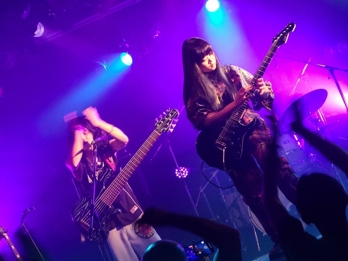 ASTERISM2016's tweet image. 🔹LIVE🔹
Thank you for coming to "KEEP ROLLIN'" at @SHIBUYA_CYCLONE yesterday🙏️☺️

🎸NEXT GIG 🎸
Jul. 1st Sat
Finally, the U.S. tour!😆
First of all, AX👊

🎫Tickets for Jul 9🎫
ticketmaster.com/event/09005EC5…

🎫Tickets for Jul 11🎫
seetickets.us/event/ASTERISM…

#ASTERISM #アステ #LIVE