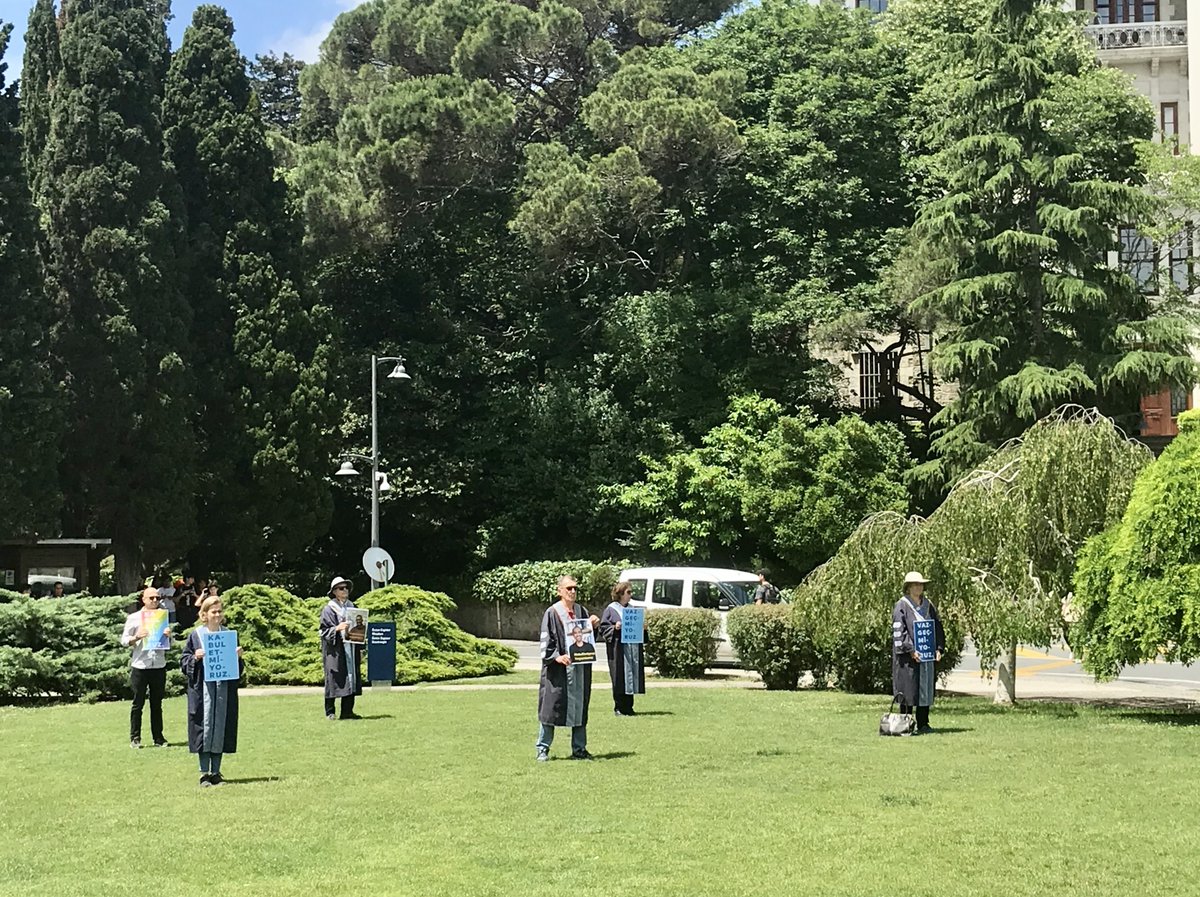 15 Haziran 2023 Boğaziçi Üniversitesi Akademisyenleri Nöbeti no. 608. Direnişin 128. haftası/893.günü◾️June 15, 2023 Bogazici University Faculty Vigil #608/128th week/893rd day of the resistance @UniBogazici #KabulEtmiyoruzVazgeçmiyoruz @unibogazici_en #WeDoNotAcceptWeDoNotGiveUp