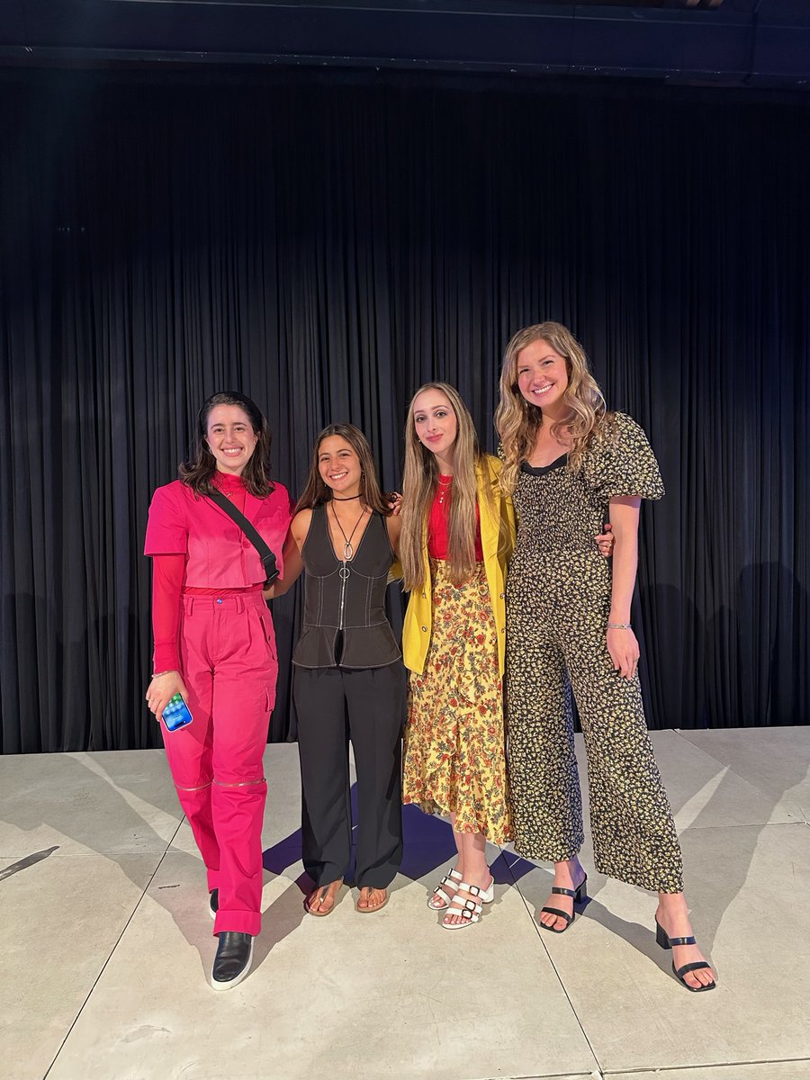 Meagan Loyst 🧚♀️ tweet media