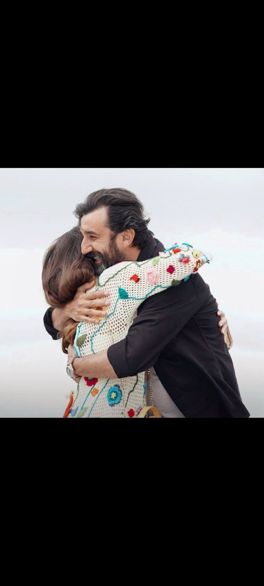 araf_o's tweet photo. Şu ikiliyi izlemeyi de çok istiyordum... #EbruŞahin 
#NecipMemili https://t.co/qYuM8Ck7BU