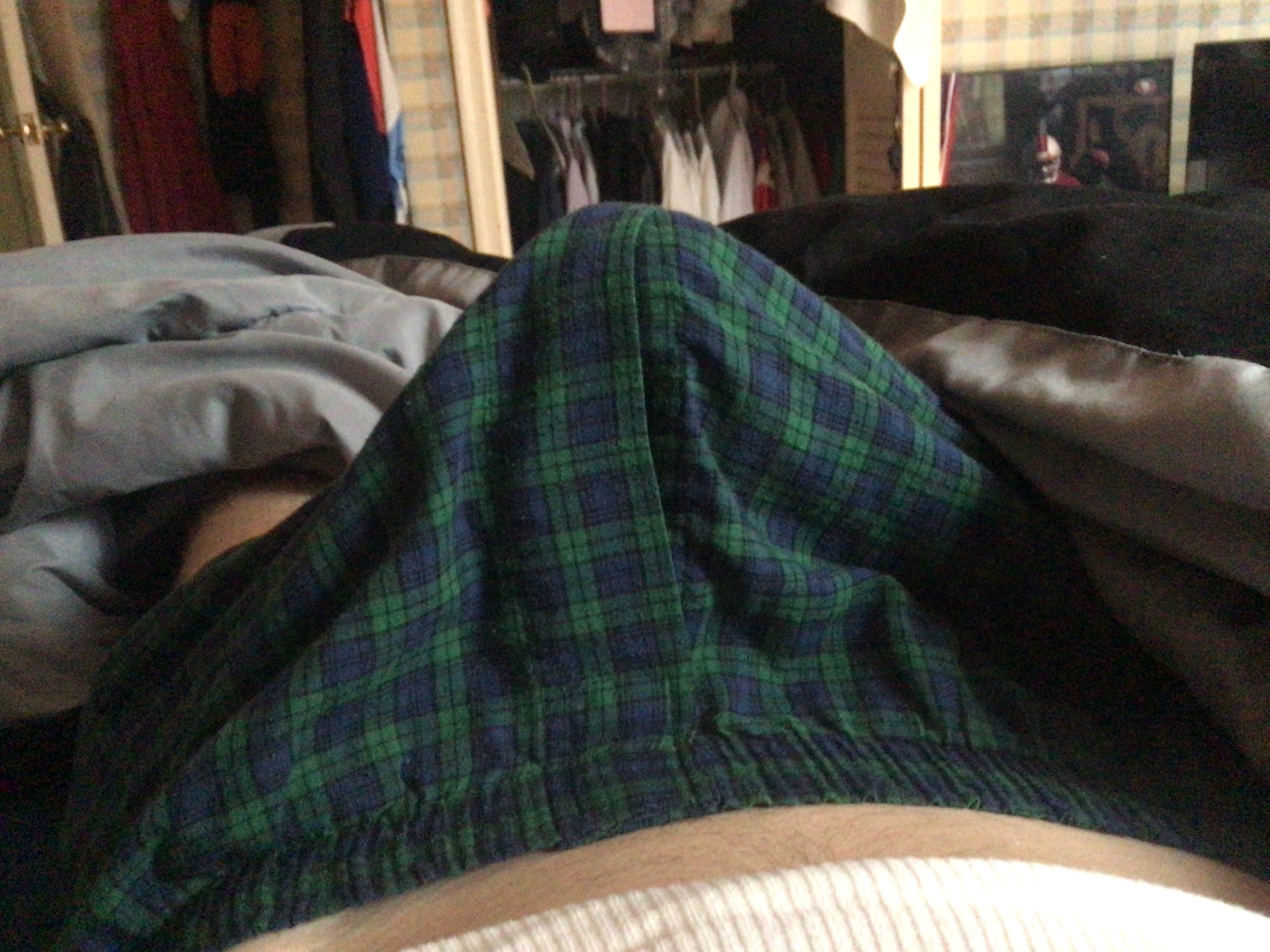 1 pic. Morning wood ;) https://t.co/U0rkovTl0u
