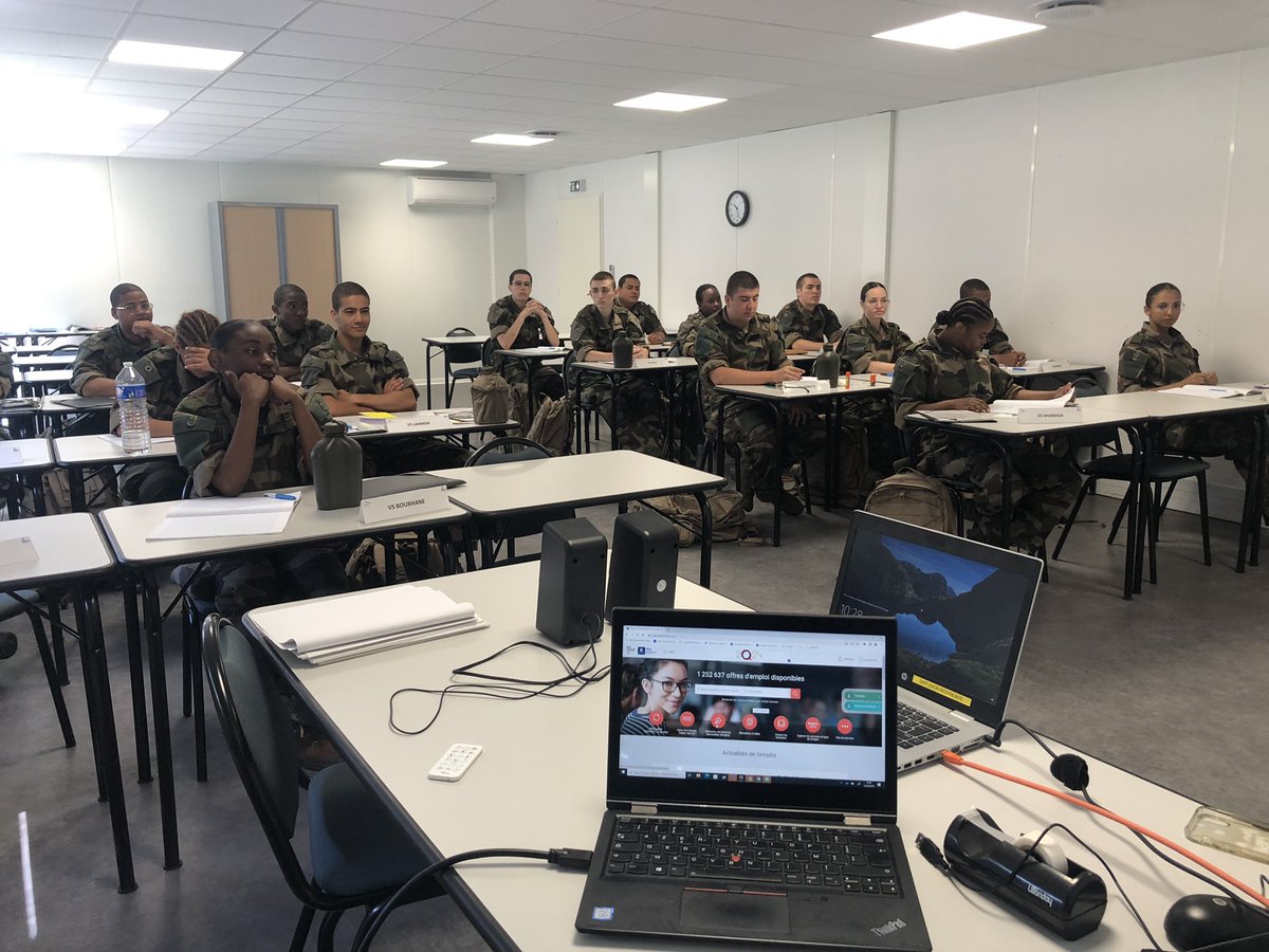 <a href="/pe_marseille14/">diego bonnardel</a> à la rencontre de la promotion Mai 23 du service militaire volontaire #SMV 2️⃣0️⃣jeunes/un dispositif d’insertion durable 🚀#1jeune1solution #formation #emploi à la 🗝️ <a href="/SouiciHayatte/">Hayatte Souici</a> @Clemence_Gentot