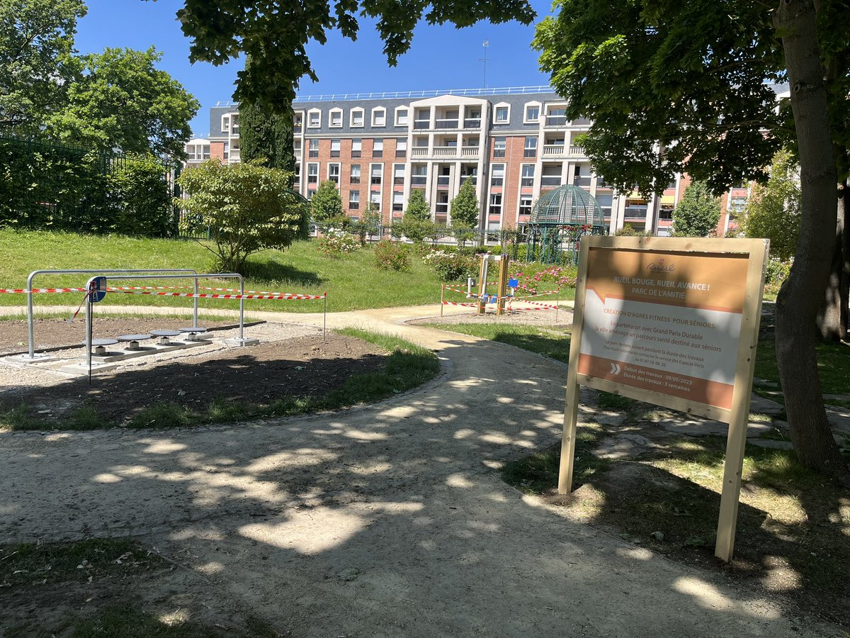 Fin des travaux d’installation du 1er Parcours « Santé pour tous » du #GrandParis dédié aux seniors et personnes en situation de handicap ! 💪👟🏡
Merci aux sponsors de ce merveilleux projet inclusif ❤️💖 <a href="/ENGIEpartFR/">ENGIE Particuliers</a> @nexity <a href="/Leclerc/">E.Leclerc</a> @polylogis <a href="/QUARTUS/">QUARTUS</a> <a href="/Icade_Officiel/">Icade</a> <a href="/suez/">SUEZ</a>
