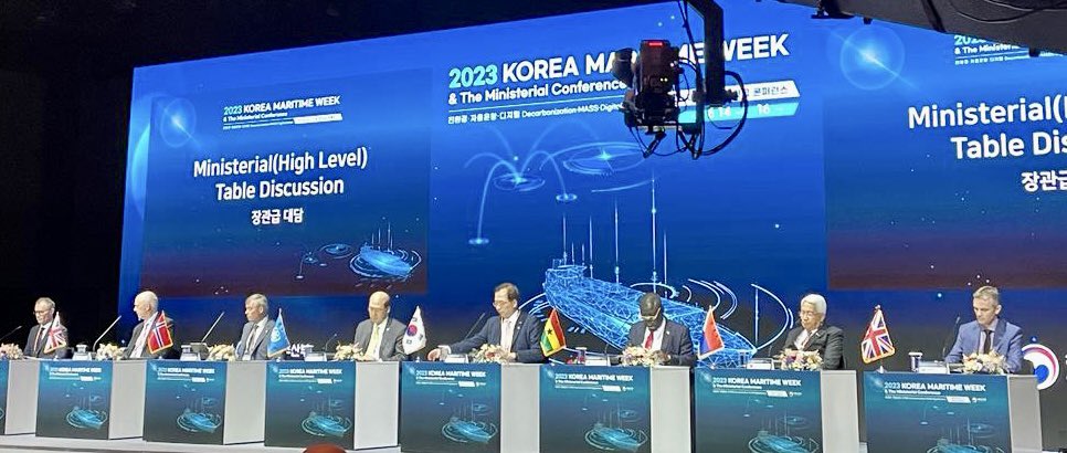 gazweir's tweet photo. #SeoulDeclaration adopted ✅

🇰🇷🇬🇧🇬🇭🇵🇭🇳🇴🇲🇭🇮🇹will continue to work with @IMOHQ and other partners to decarbonize international shipping and keep the goal of 1.5 degrees alive. 

➡️ https://t.co/eHxPFB8eRH

@transportgovuk 
@UKinKorea https://t.co/2fHLbUOveV