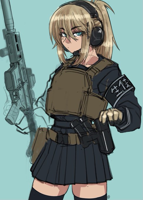 「holstered weapon」 illustration images(Latest｜RT&Fav:50)