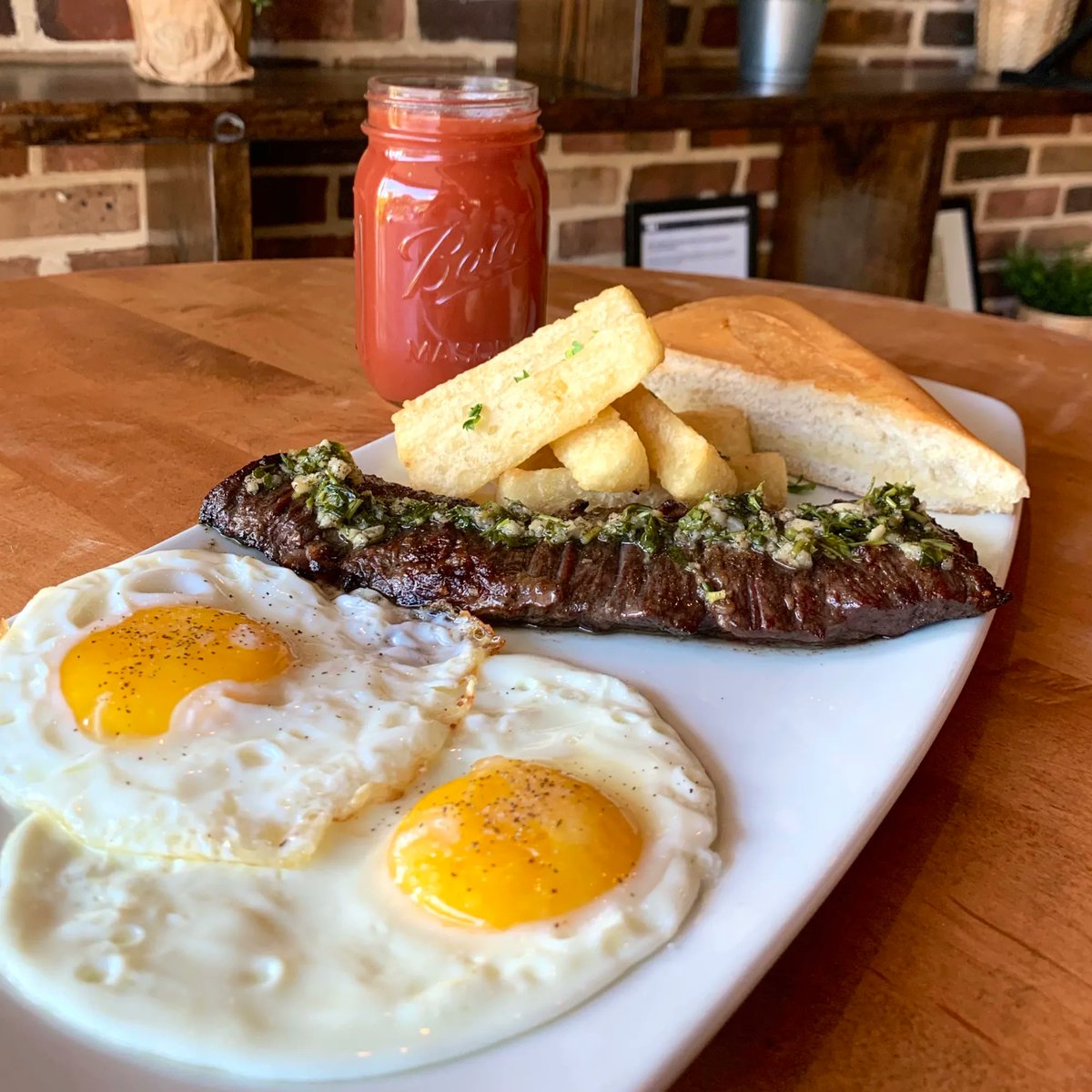 Wake up to Steak & Eggs 🥩🍳⏰ 🥱

Tag someone you want to share breakfast with and start your morning off right. 🌞

Join us for Breakfast from 8-11AM

#BreakfastOfChampions #SteakAndEggs #LOVESOFRITO