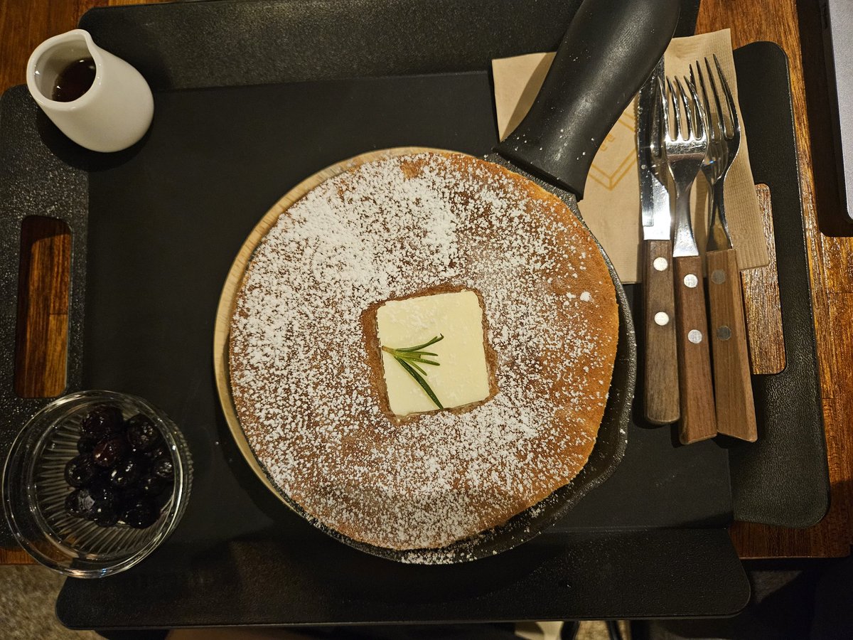 수플레 펜케이크....  푹신푹신 달달 순삭 :) 
#펜케이크 #수플레 #디저트 #달달