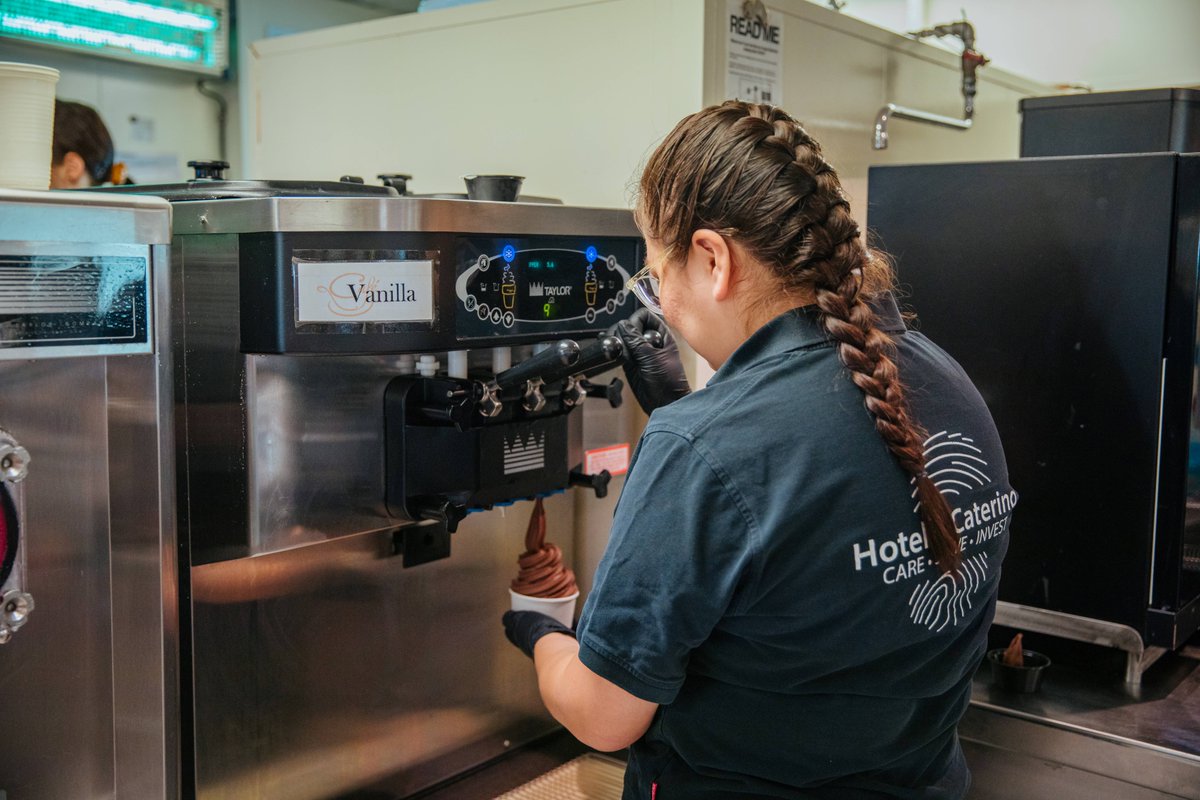 logoshope's tweet image. If you have ever visited our bookfair, you will remember our International Café. The café is run by staff serving drinks and snacks such as cakes, juice, and coffee to the visitors who visit the bookfair. The crew enjoy this as it enables them to meet new people all the time!